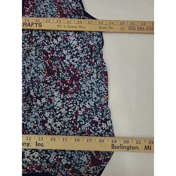 41 Hawthorn Blouse Women's Size Medium Petite Mock Wrap Navy BlueFloral - Picture 3 of 7